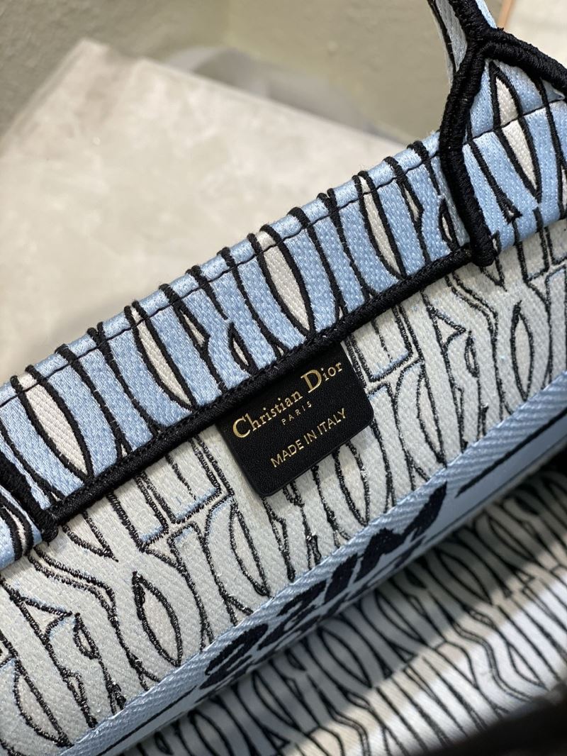 chr1st1an D10r shopping bags